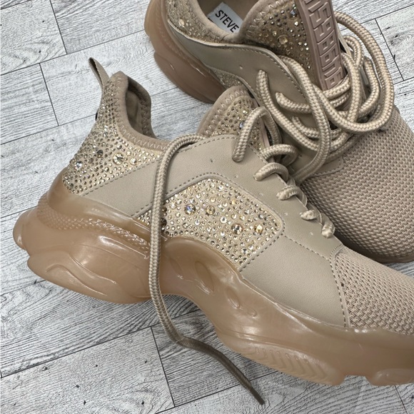 Steve Madden sneakers - Picture 2 of 4